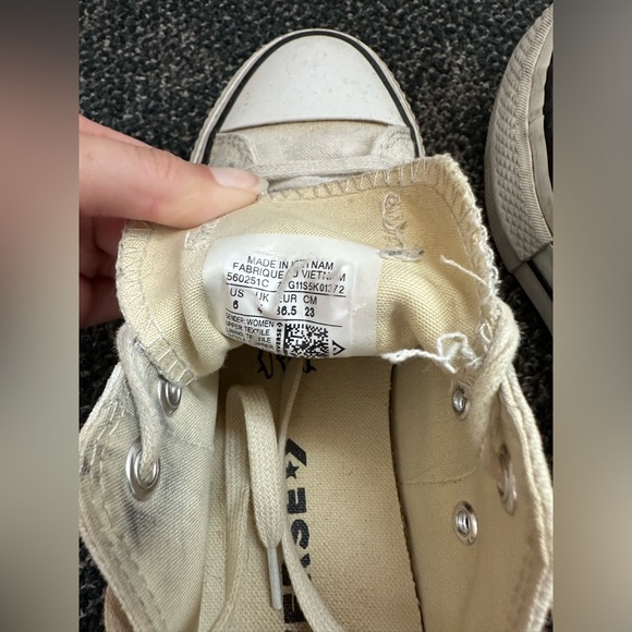 White Platform Low Top Converse - Picture 2 of 4